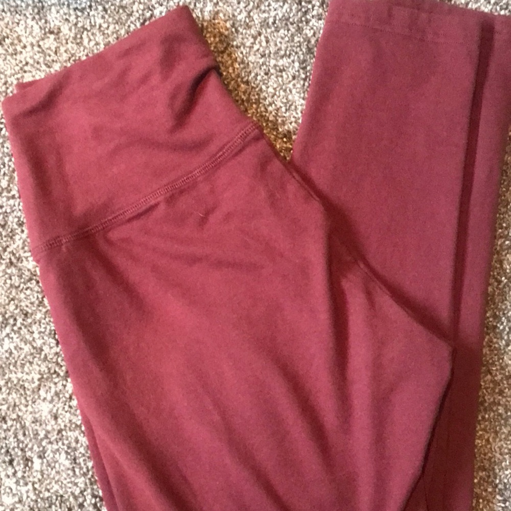 Aerie Burgundy Leggings